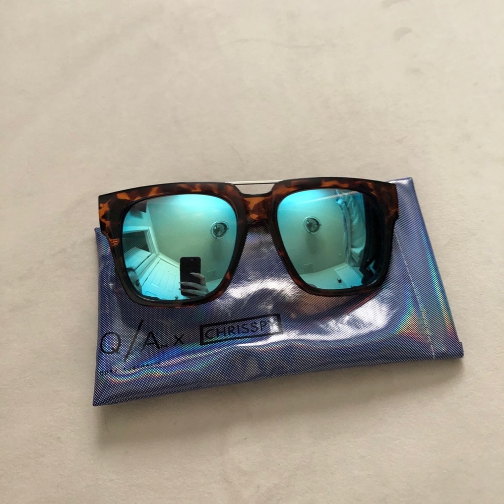 Quay x Chrisspy Mika Sunglasses
